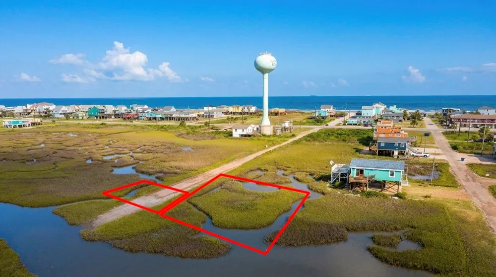 Yucca Avenue Surfside Beach, TX 77541