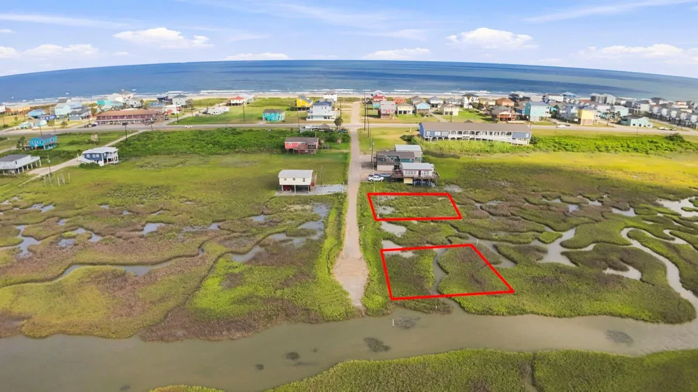 Yucca Avenue Surfside Beach, TX 77541