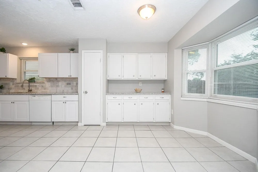 11839 Blair Meadow Drive Meadows Place, TX 77477