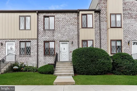 5200 HILLTOP DRIVE #AA17