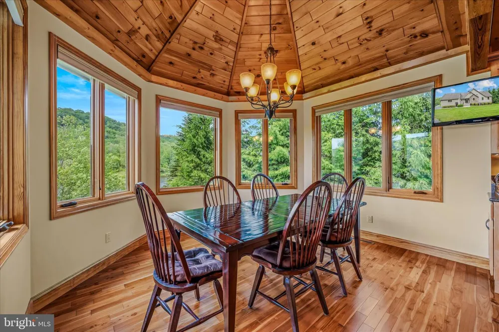 344 MALLOW LAKE DRIVE Davis, WV 26260