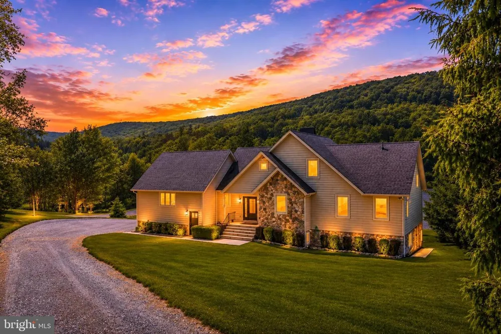 344 MALLOW LAKE DRIVE Davis, WV 26260