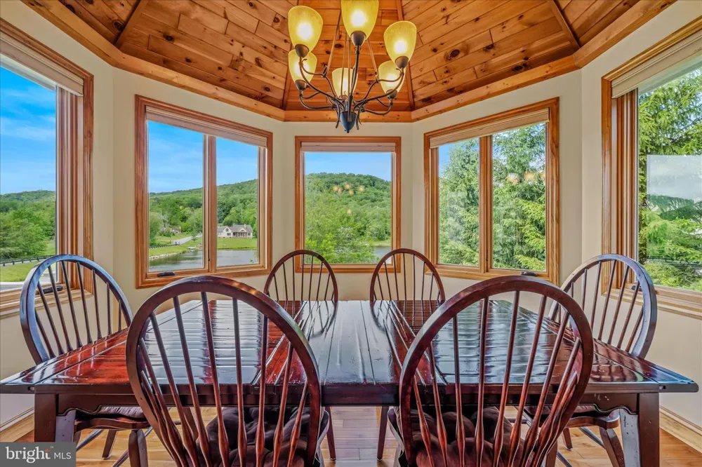 344 MALLOW LAKE DRIVE Davis, WV 26260