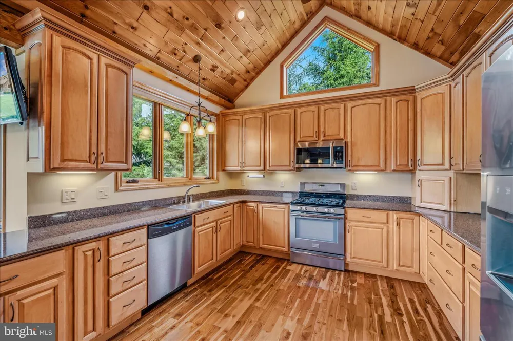 344 MALLOW LAKE DRIVE Davis, WV 26260