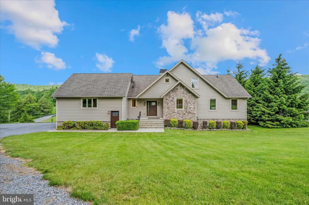 344 MALLOW LAKE DRIVE Davis, WV 26260