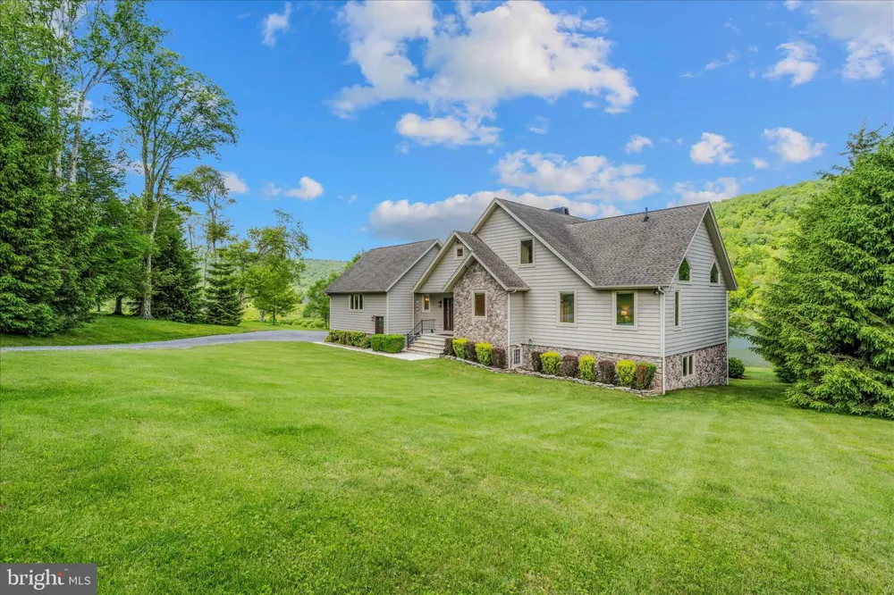 344 MALLOW LAKE DRIVE Davis, WV 26260