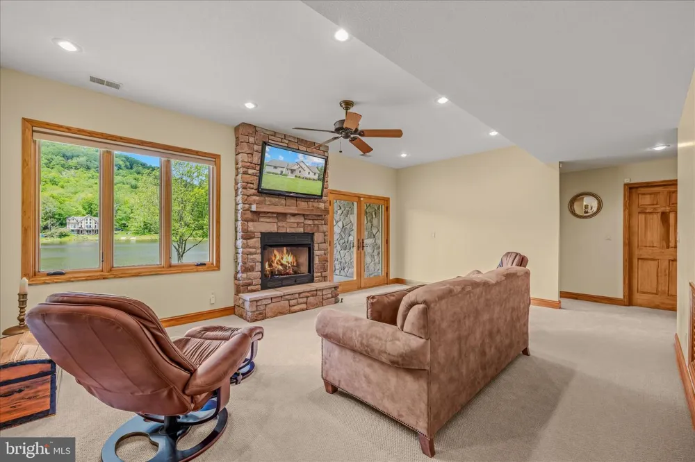 344 MALLOW LAKE DRIVE Davis, WV 26260