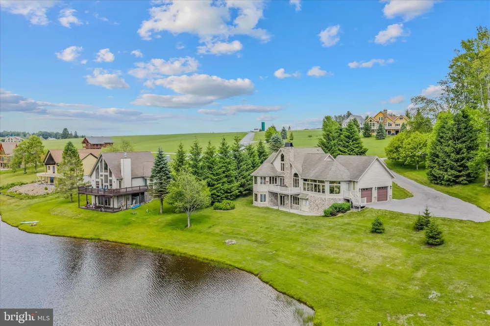 344 MALLOW LAKE DRIVE Davis, WV 26260