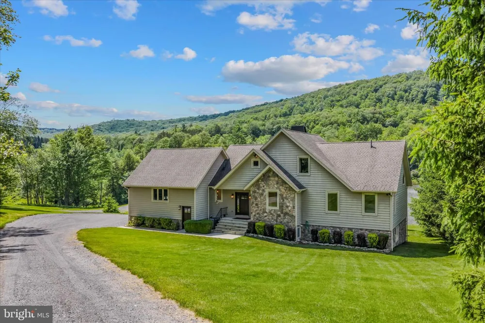 344 MALLOW LAKE DRIVE Davis, WV 26260