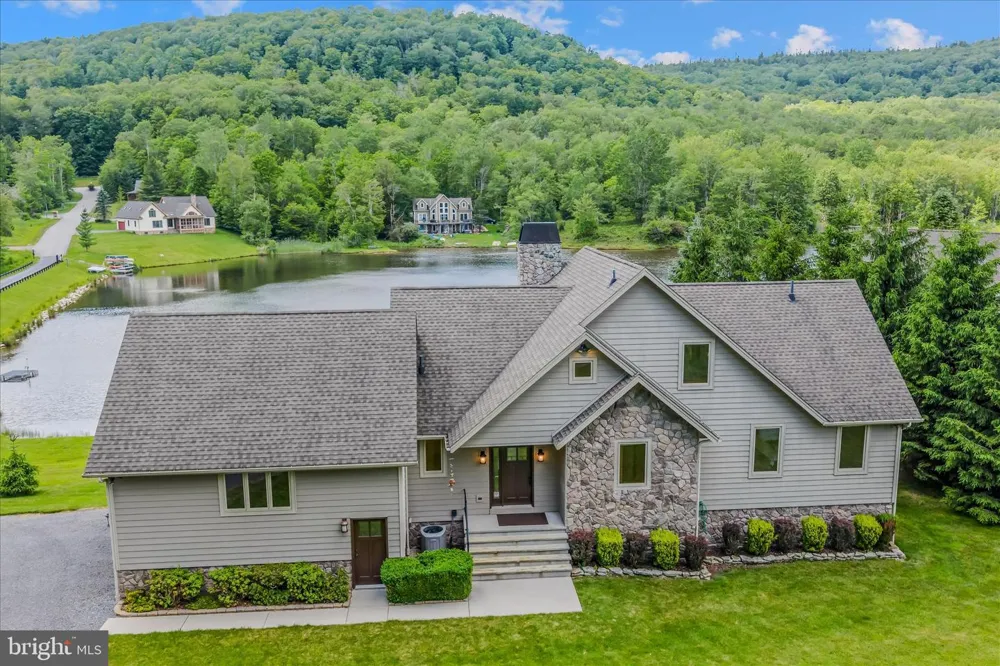 344 MALLOW LAKE DRIVE Davis, WV 26260