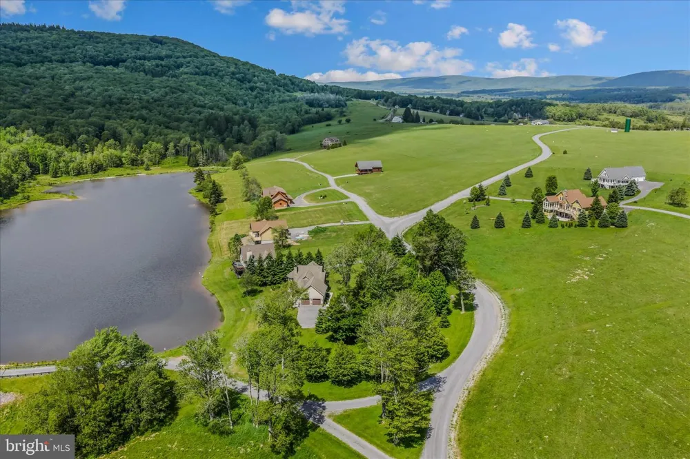 344 MALLOW LAKE DRIVE Davis, WV 26260