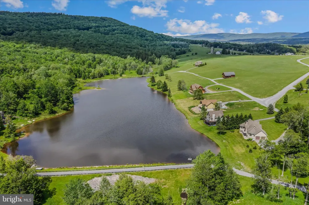 344 MALLOW LAKE DRIVE Davis, WV 26260