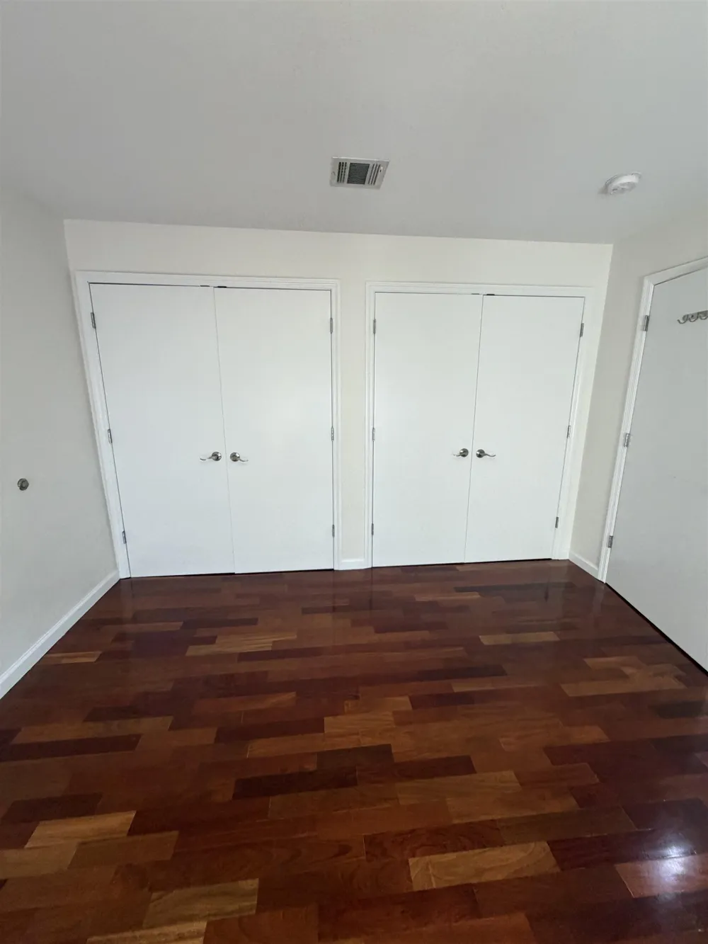 209 40TH ST Union City, NJ 07087
