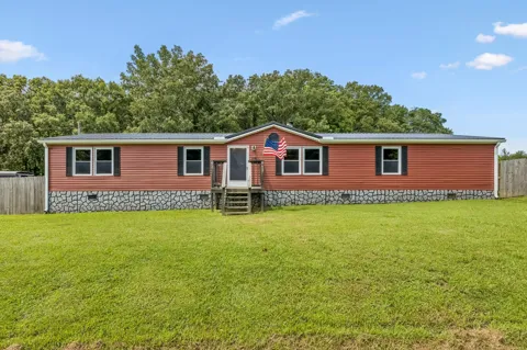 216 Shubert Rd