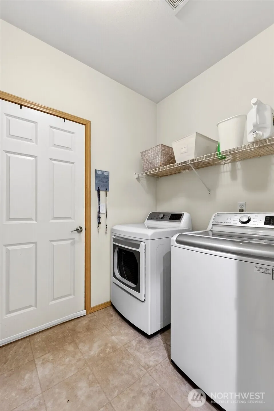 16614 SE 256th Street #E2 Covington, WA 98042