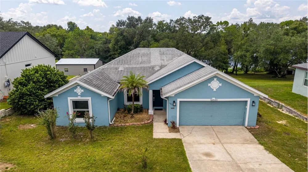 16023 WORTHINGTON Mascotte, FL 34753