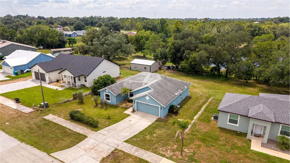 16023 WORTHINGTON Mascotte, FL 34753