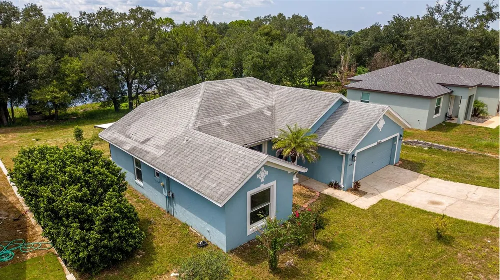 16023 WORTHINGTON Mascotte, FL 34753