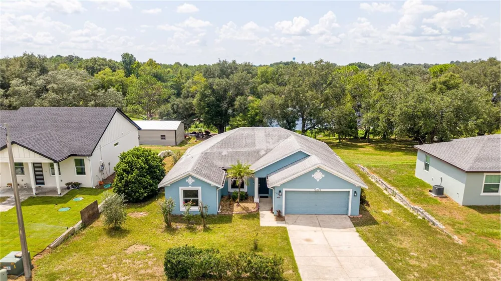 16023 WORTHINGTON Mascotte, FL 34753