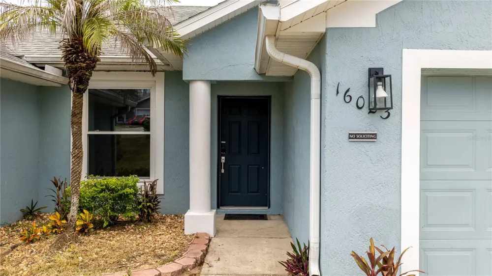 16023 WORTHINGTON Mascotte, FL 34753