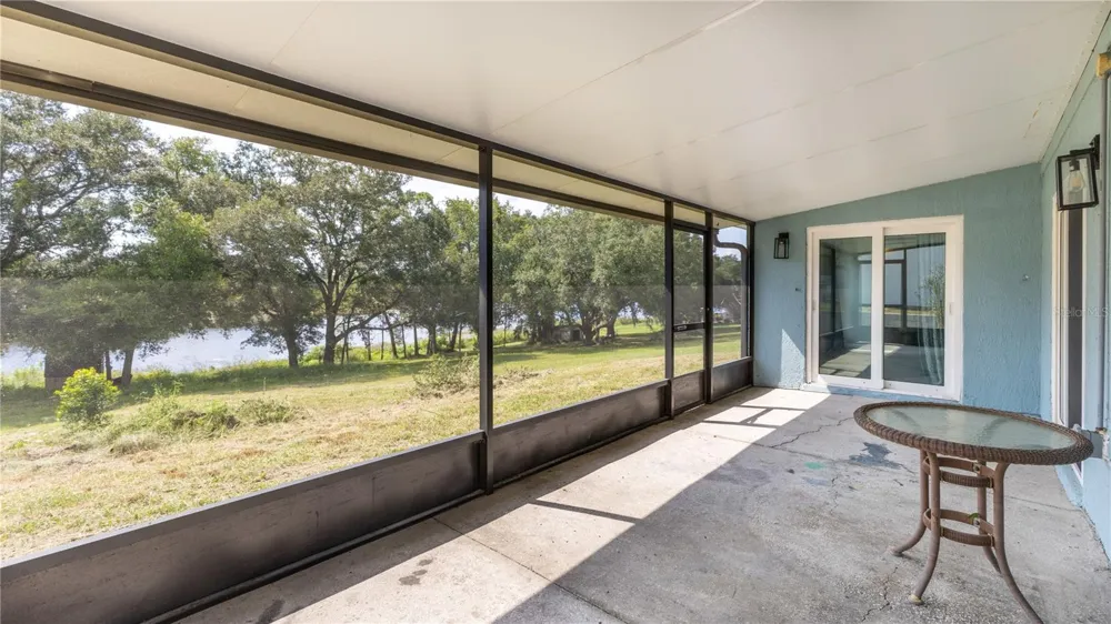 16023 WORTHINGTON Mascotte, FL 34753