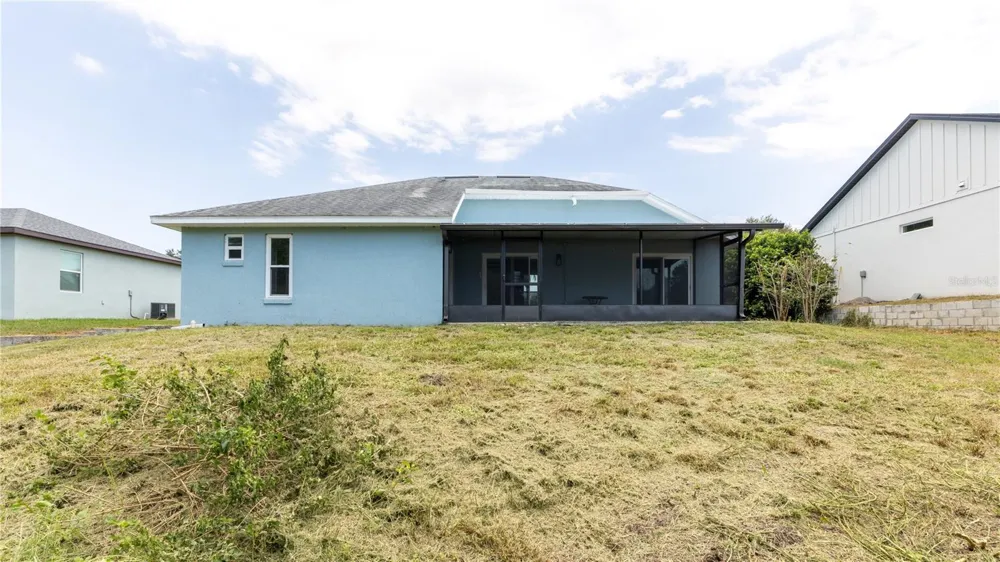 16023 WORTHINGTON Mascotte, FL 34753