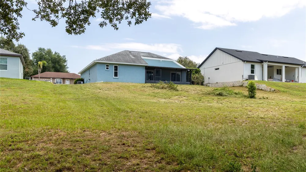 16023 WORTHINGTON Mascotte, FL 34753