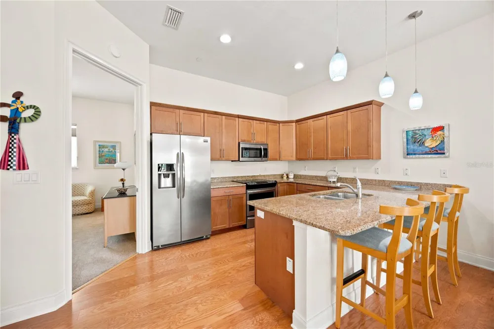 435 NOKOMIS AVENUE S #312 Venice, FL 34285