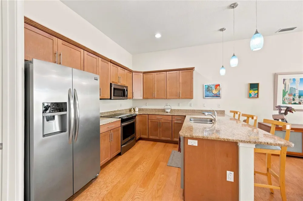 435 NOKOMIS AVENUE S #312 Venice, FL 34285