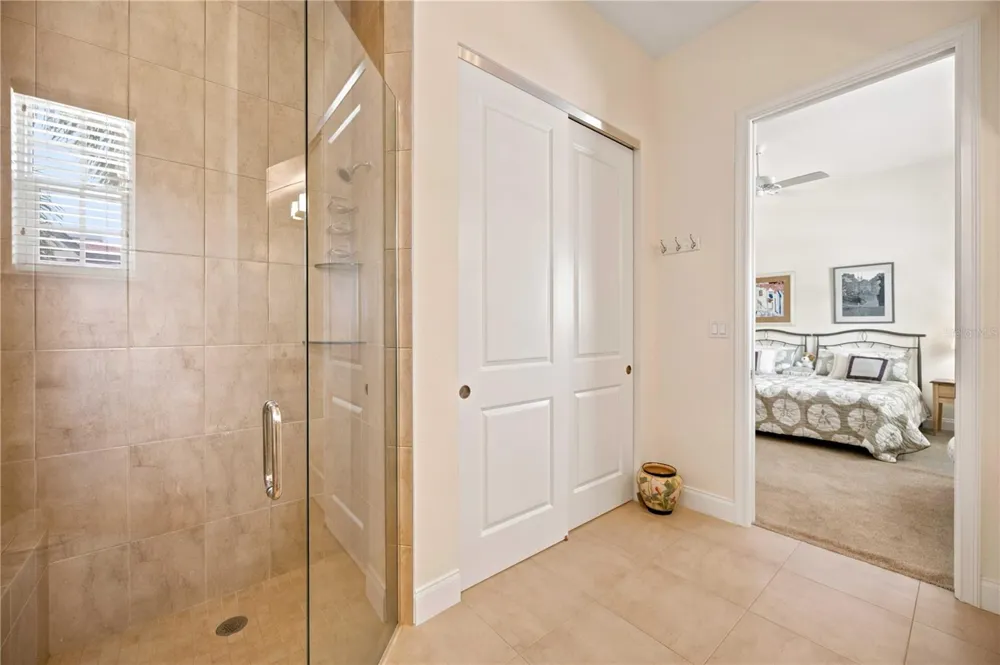 435 NOKOMIS AVENUE S #312 Venice, FL 34285