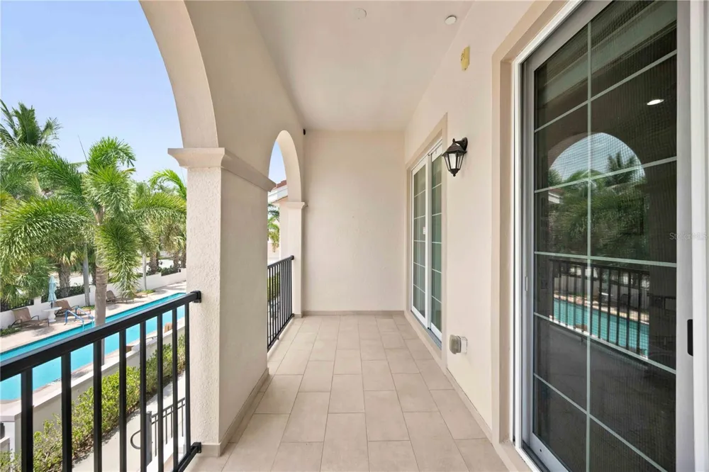 435 NOKOMIS AVENUE S #312 Venice, FL 34285