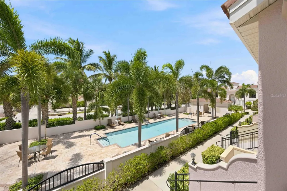 435 NOKOMIS AVENUE S #312 Venice, FL 34285