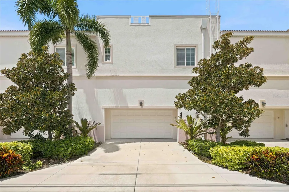 435 NOKOMIS AVENUE S #312 Venice, FL 34285
