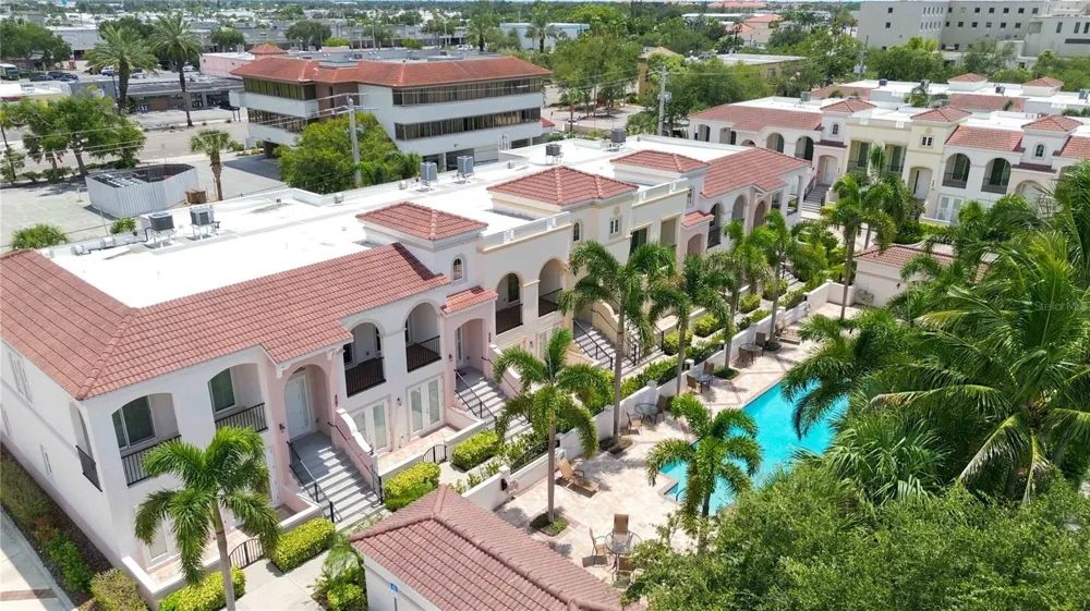 435 NOKOMIS AVENUE S #312 Venice, FL 34285