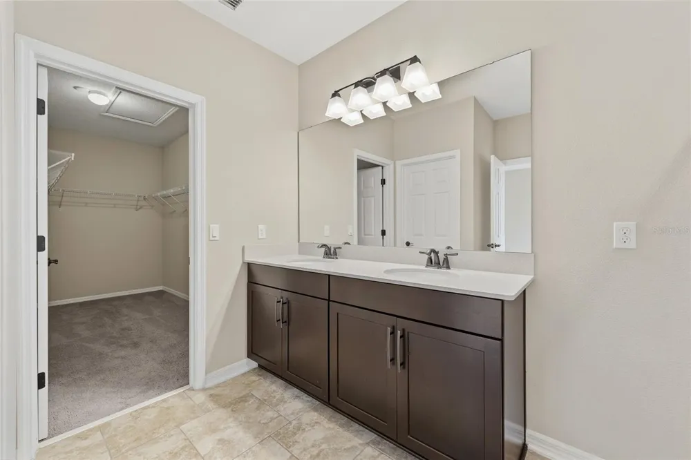 15613 ORANGE HARVEST LOOP Winter Garden, FL 34787