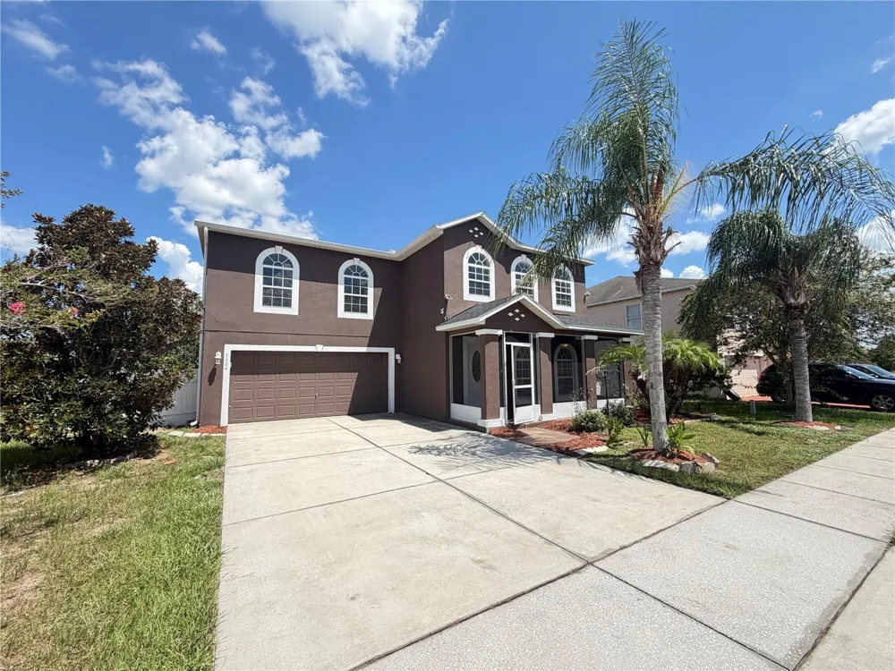 5604 ROYAL HILLS DRIVE Winter Haven, FL 33881
