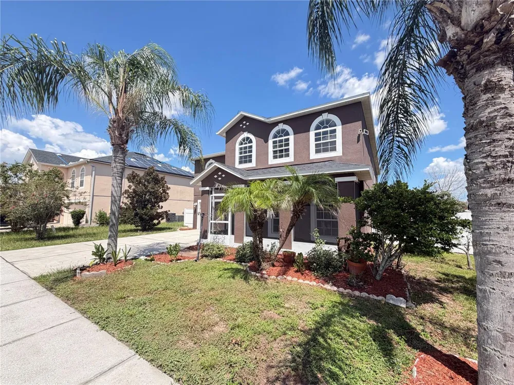 5604 ROYAL HILLS DRIVE Winter Haven, FL 33881