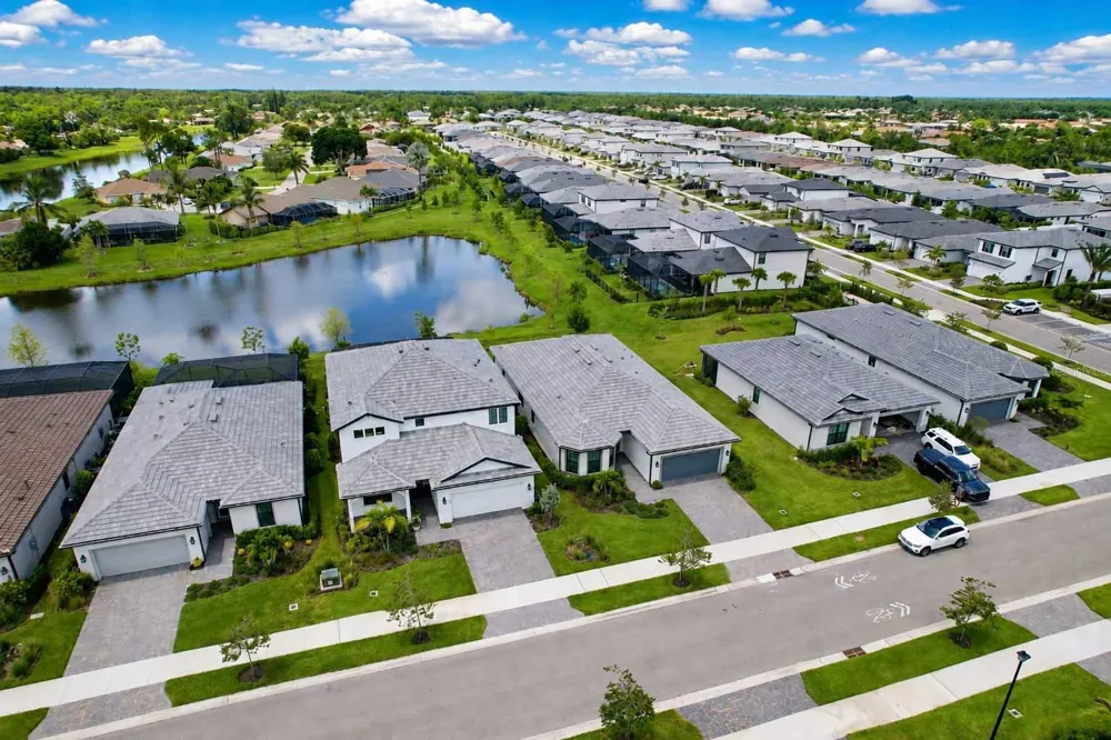 10383 MADDOX LANE Bonita Springs, FL 34135