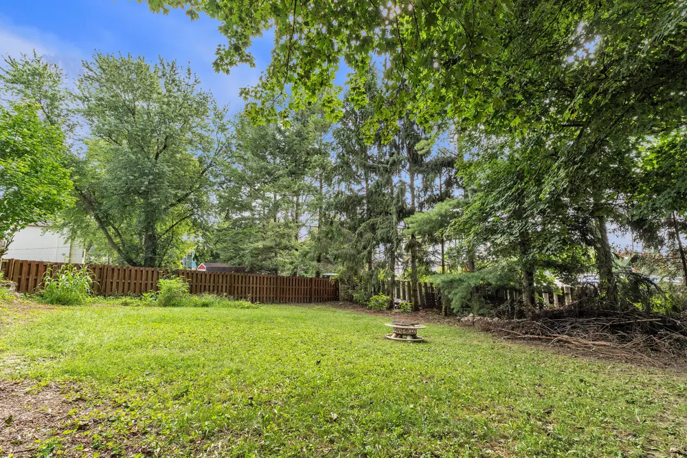 217 W McKay Street Saline City, MI 48176