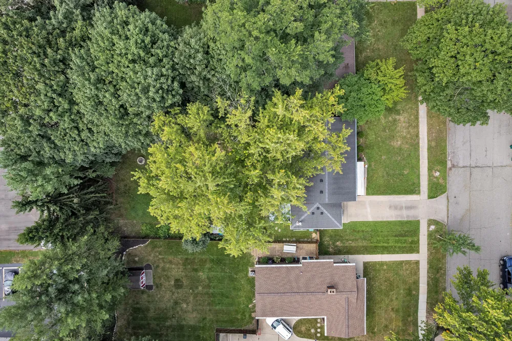 217 W McKay Street Saline City, MI 48176