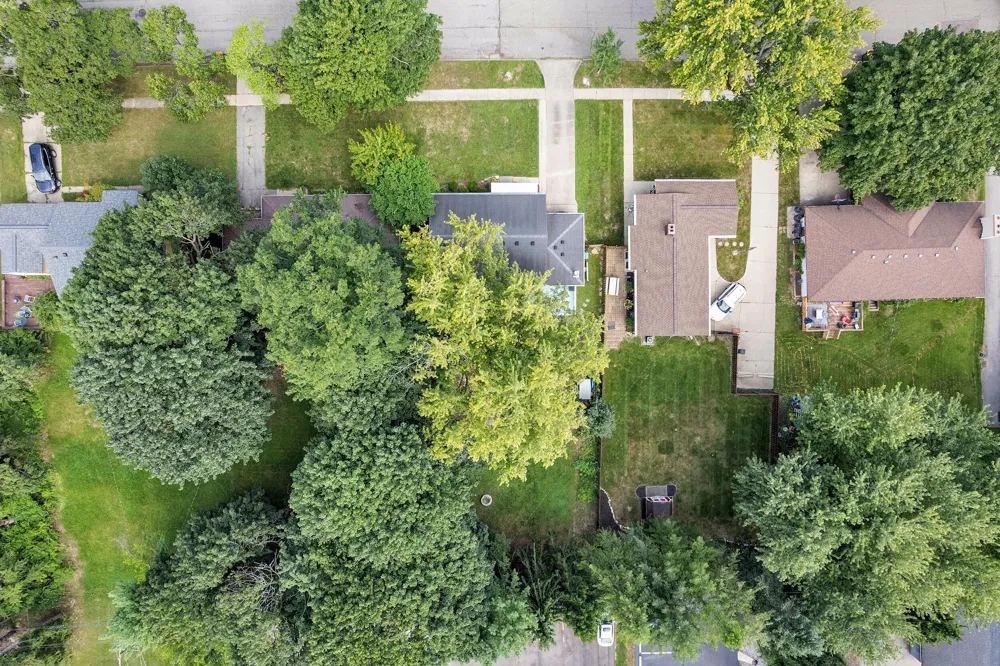 217 W McKay Street Saline City, MI 48176
