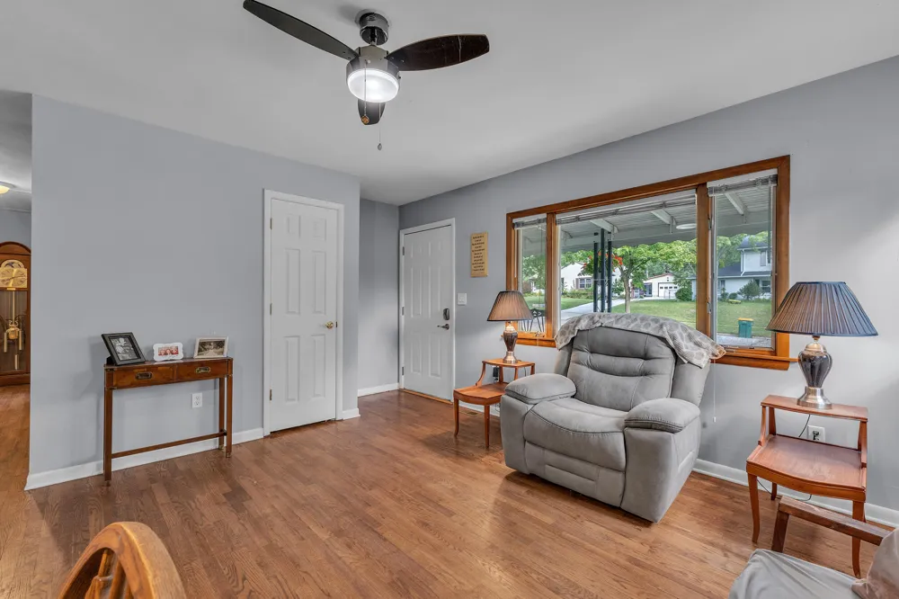 217 W McKay Street Saline City, MI 48176