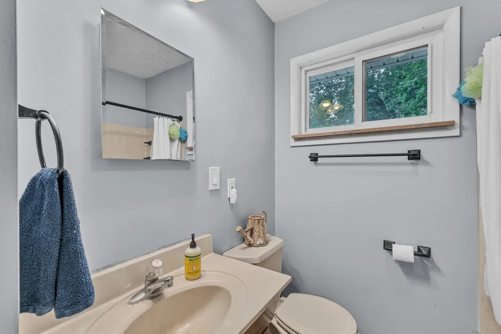 217 W McKay Street Saline City, MI 48176