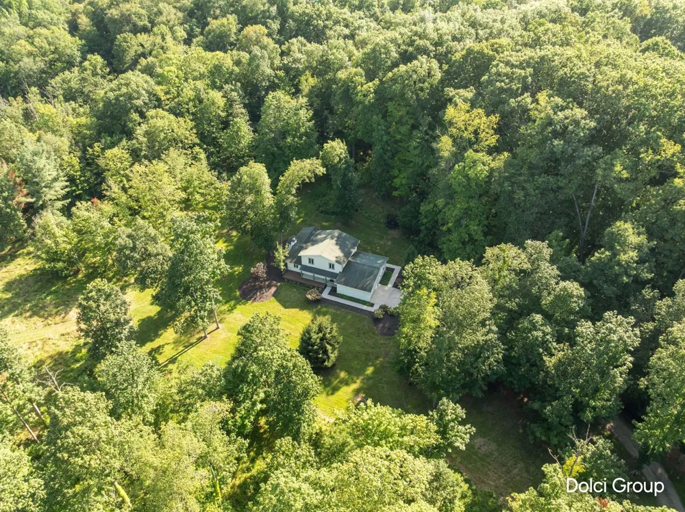 2198 Trillium Lane NW Tallmadge Charter Township, MI 49534