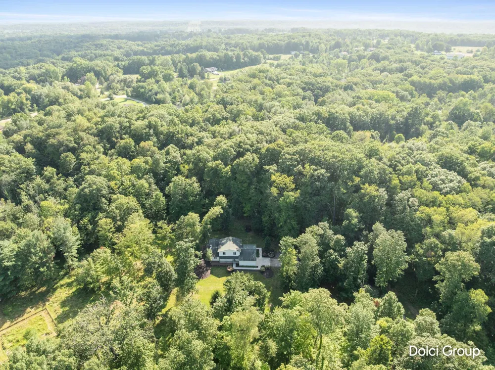 2198 Trillium Lane NW Tallmadge Charter Township, MI 49534
