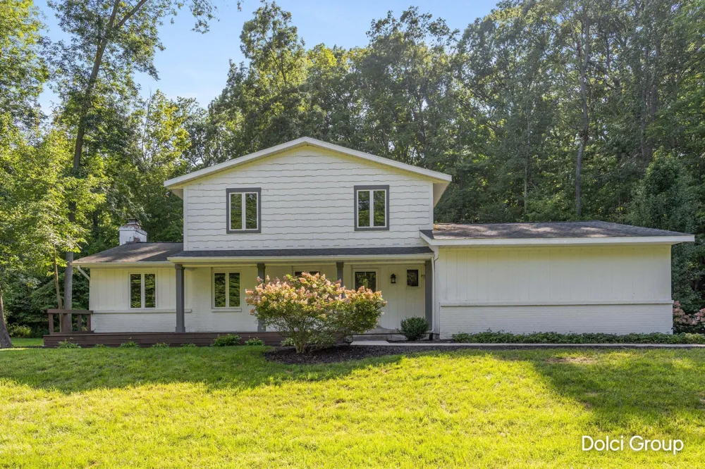2198 Trillium Lane NW Tallmadge Charter Township, MI 49534