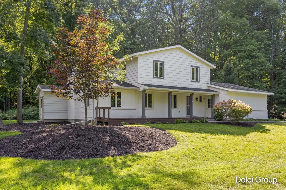 2198 Trillium Lane NW Tallmadge Charter Township, MI 49534
