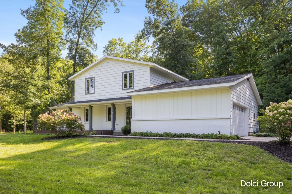 2198 Trillium Lane NW Tallmadge Charter Township, MI 49534