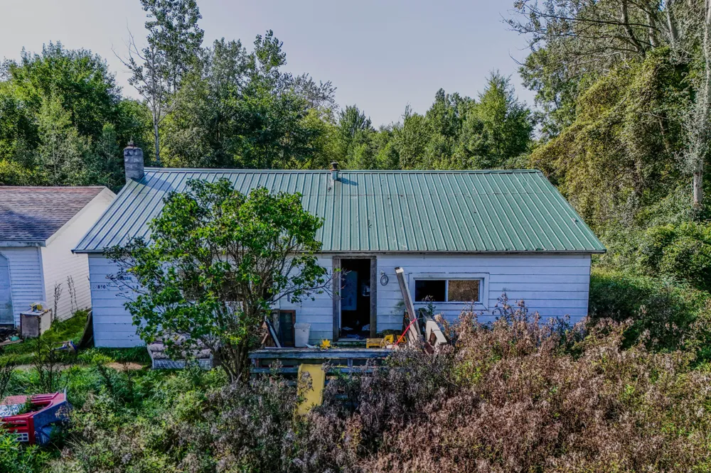 22850 V DRIVE Lee Township, MI 49076