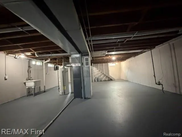 4225 Grace Avenue Wayne City, MI 48184